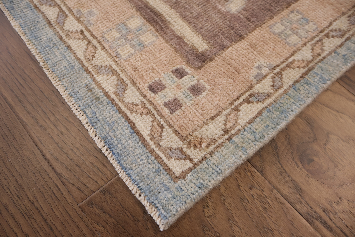 Artisan Crafted Grey Oriental Wool Oushak Rug Featuring Classic Floral Motifs 8x10