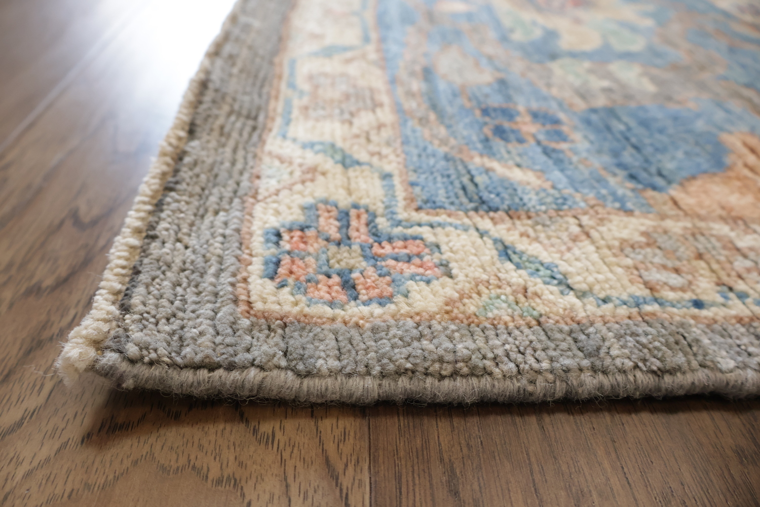 Classic Earth-Toned Oriental Wool Oushak Rug Featuring Intricate Floral Medallions 10x14