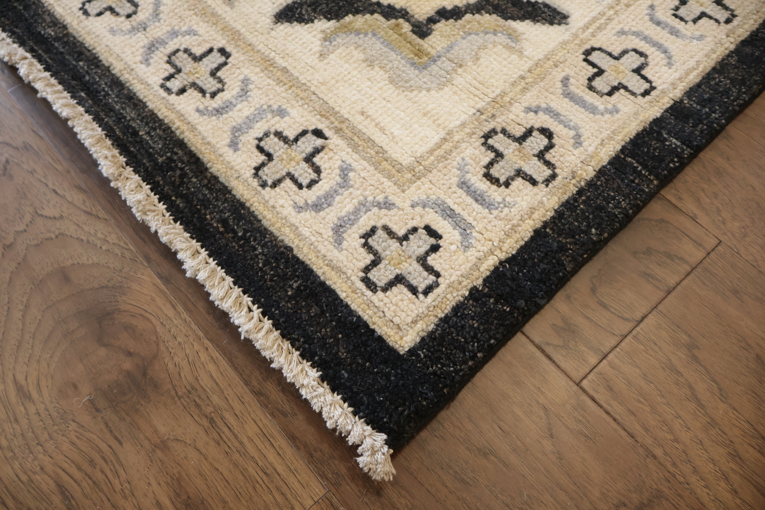 Palace Size Elegant Charcoal and Ivory Floral Oriental Wool Oushak Area Rug for Living Space 12x16