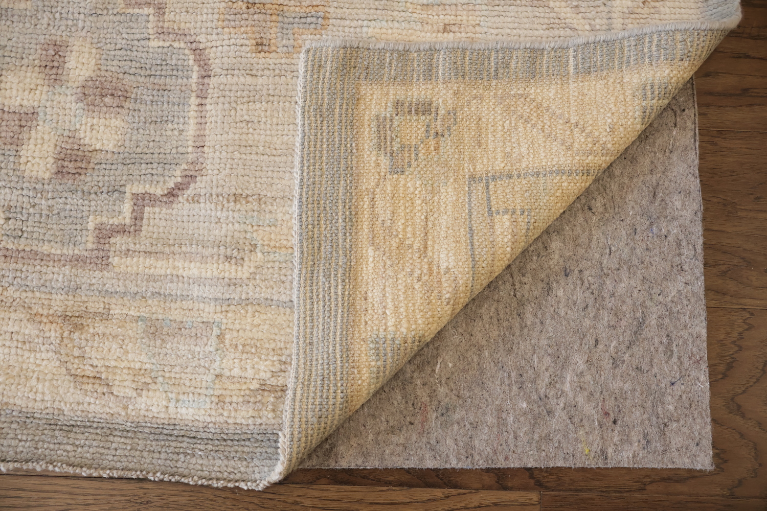 Vintage-style beige Wool Oriental Oushak rug with intricate geometric patterns 10x14