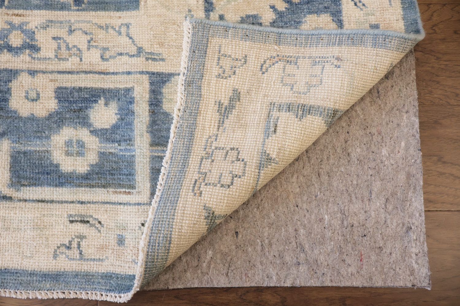 Classic Blue Floral Grey Oriental Oushak Rug with Ornate Border for Luxurious Interiors 9x12