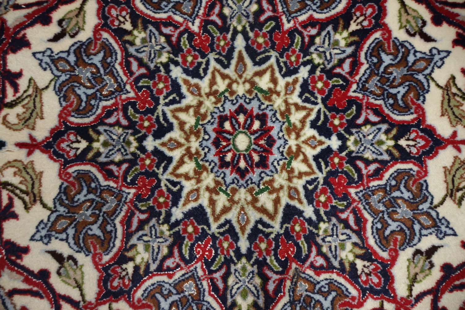 Extra Fine! Signed Vegetables Dye Floral Persian Isfahan Wool Rug 4x6
