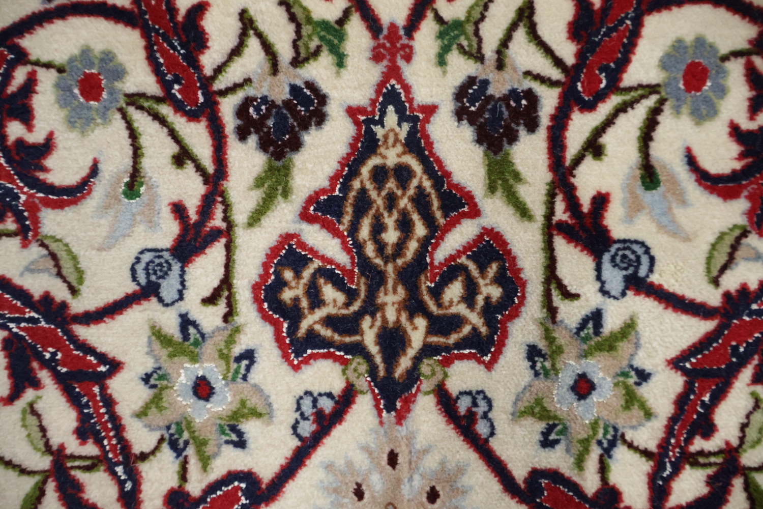 Extra Fine! Signed Vegetables Dye Floral Persian Isfahan Wool Rug 4x6