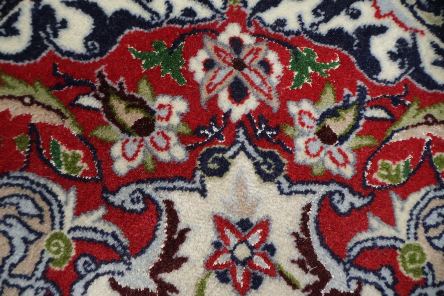 Extra Fine! Signed Vegetables Dye Floral Persian Isfahan Wool Rug 4x6