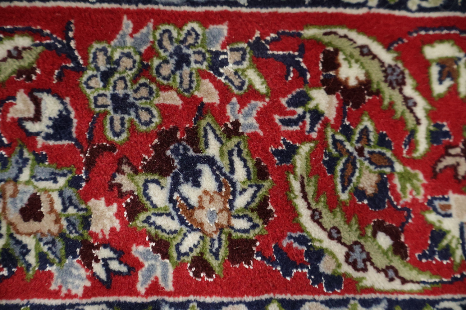 Extra Fine! Signed Vegetables Dye Floral Persian Isfahan Wool Rug 4x6