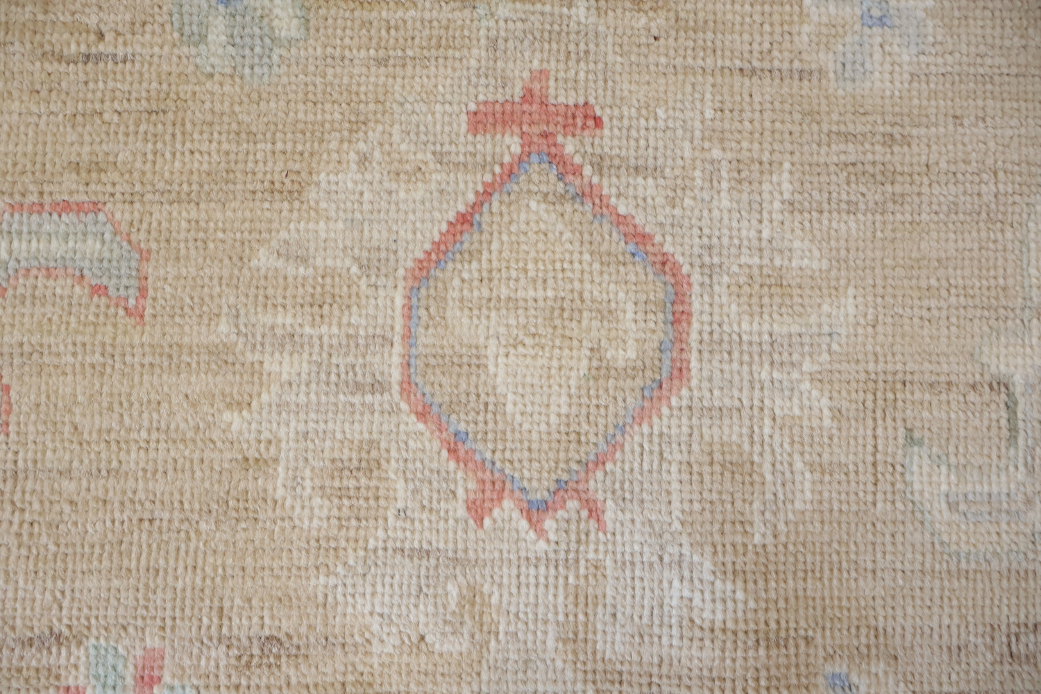 Peach Traditional Handwoven Wool Oushak Rug with Soft, Earthy Colors 10x14