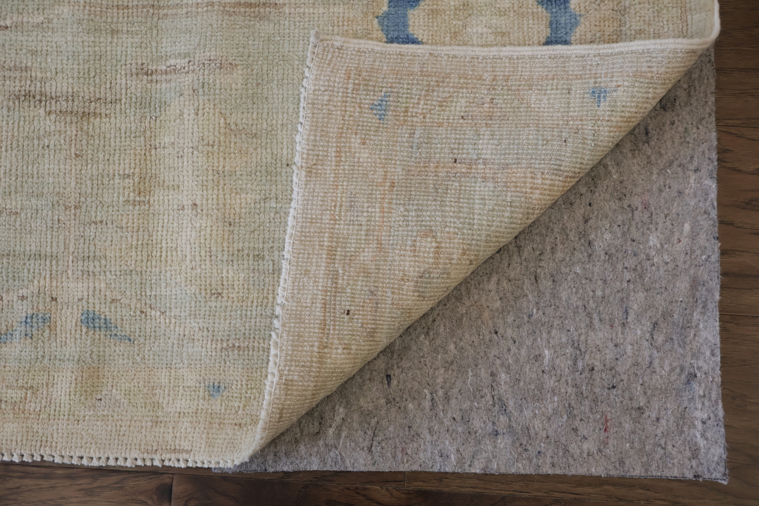 Elegant Minimalist Wool Oushak Rug with Subtle Floral Accents 8x10