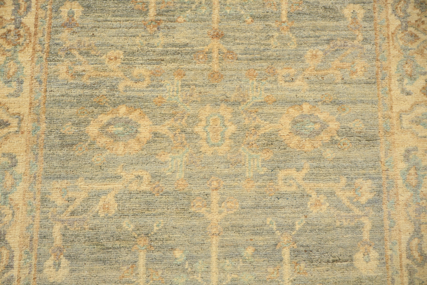 Top Quality Wool Grey Oriental Oushak Turkish Rug 3x6