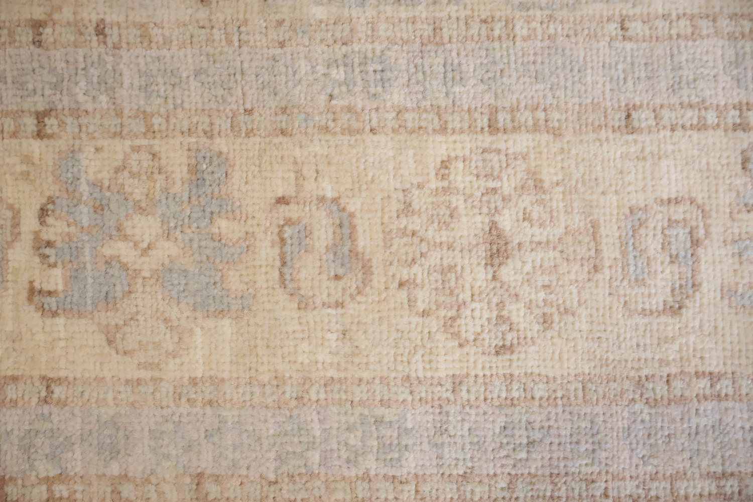 Muted Grey Refined Rectangular Oriental Oushak Wool Rug Featuring Intricate Floral Designs 7x10