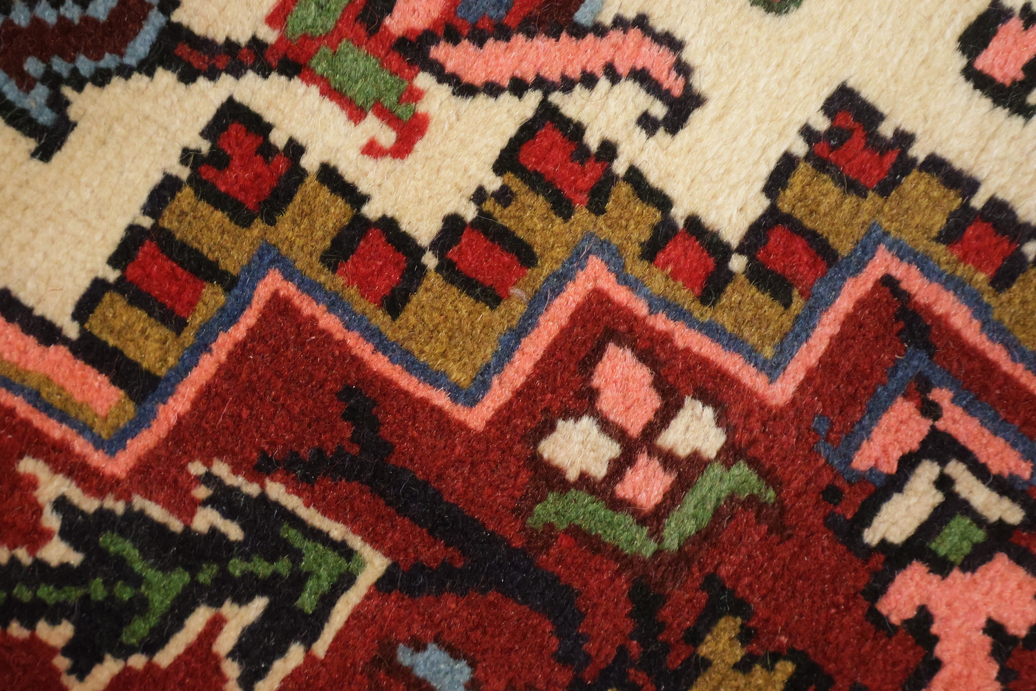 New Geometric Red Heriz Persian Wool Rug 5x6