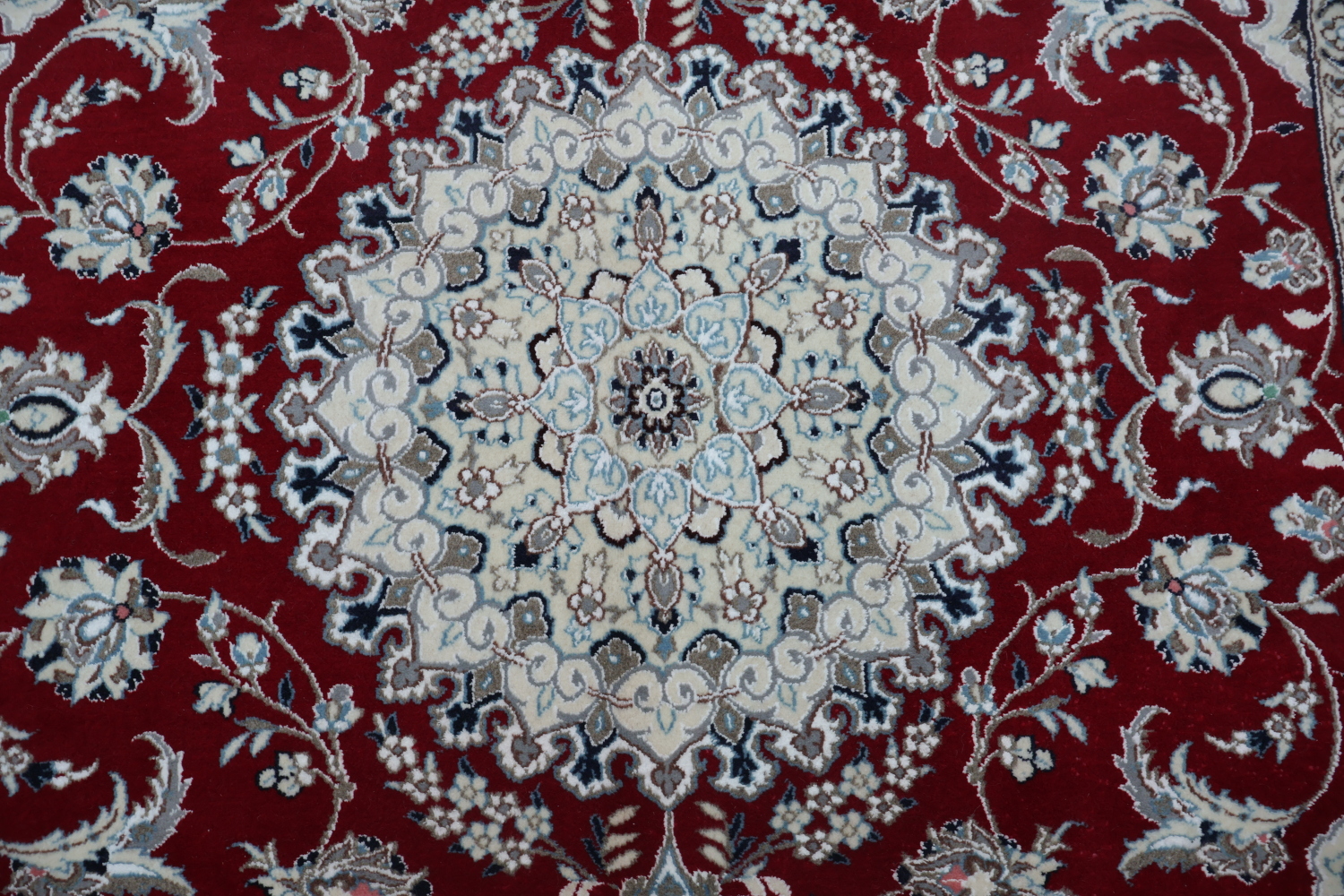 Elegant Red and White Floral Nain Persian Area Rug for Living Rooms 7x10