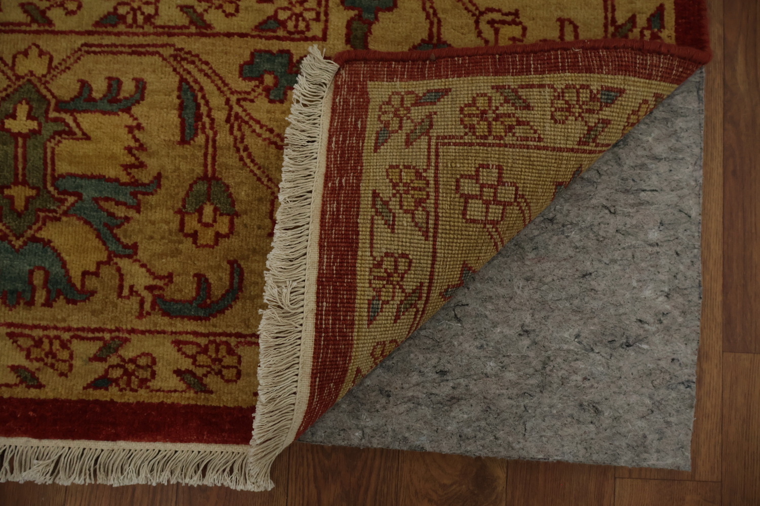 Classic Decorative Heriz Serapi Area Rug 8x10 with Timeless Design
