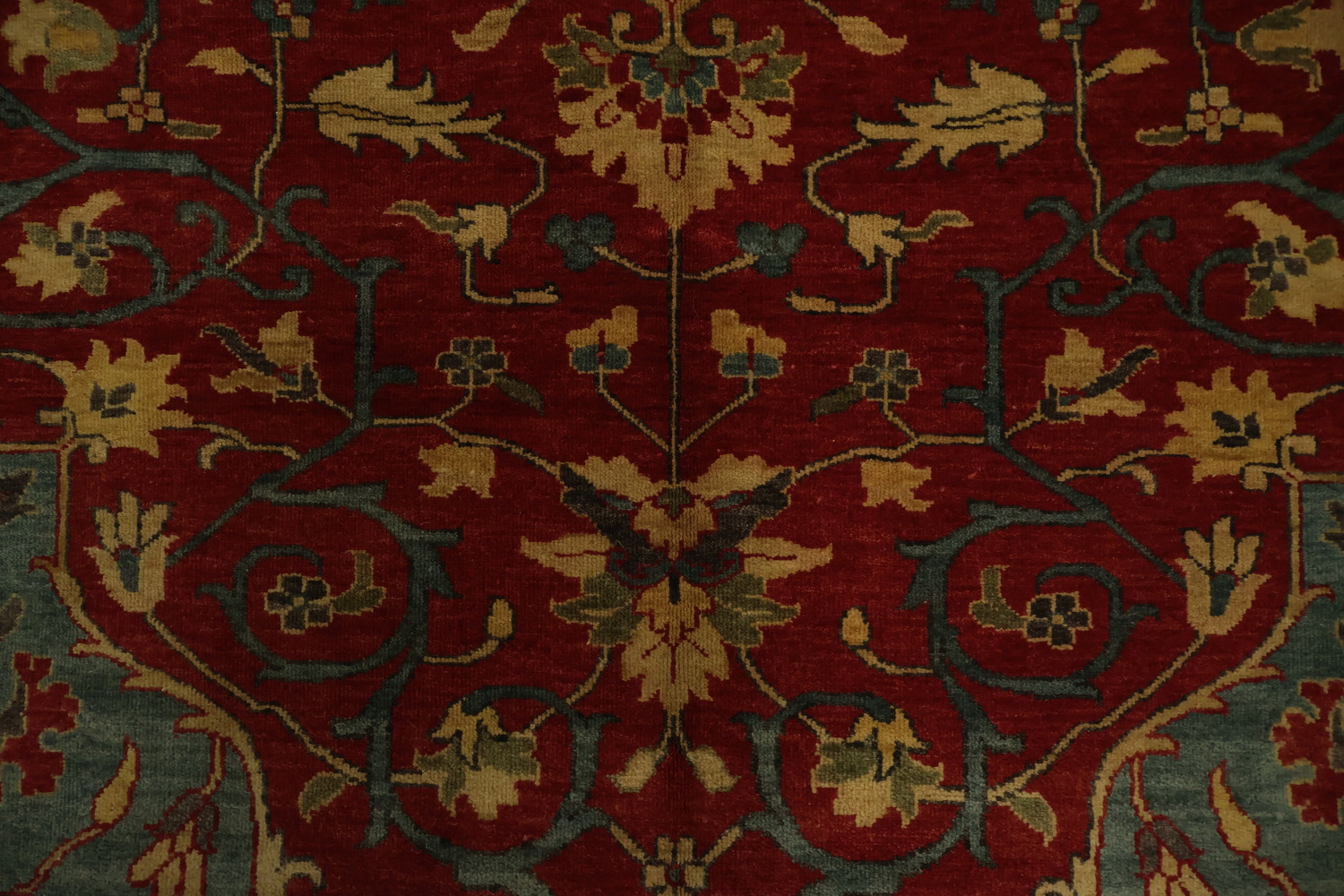 Classic Decorative Heriz Serapi Area Rug 8x10 with Timeless Design