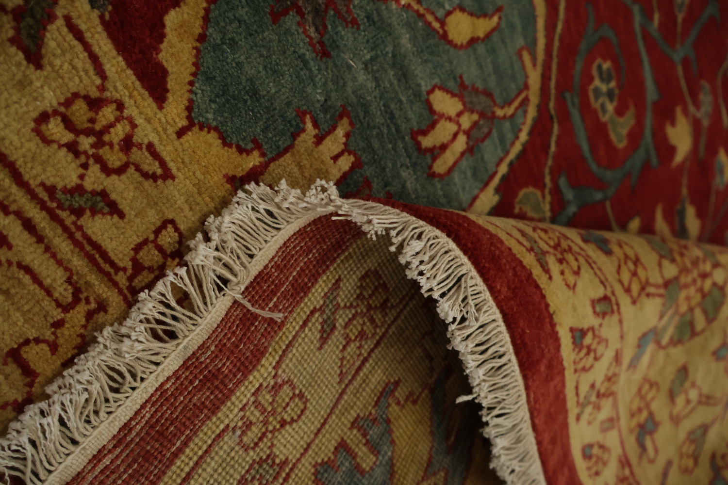 Classic Decorative Heriz Serapi Area Rug 8x10 with Timeless Design