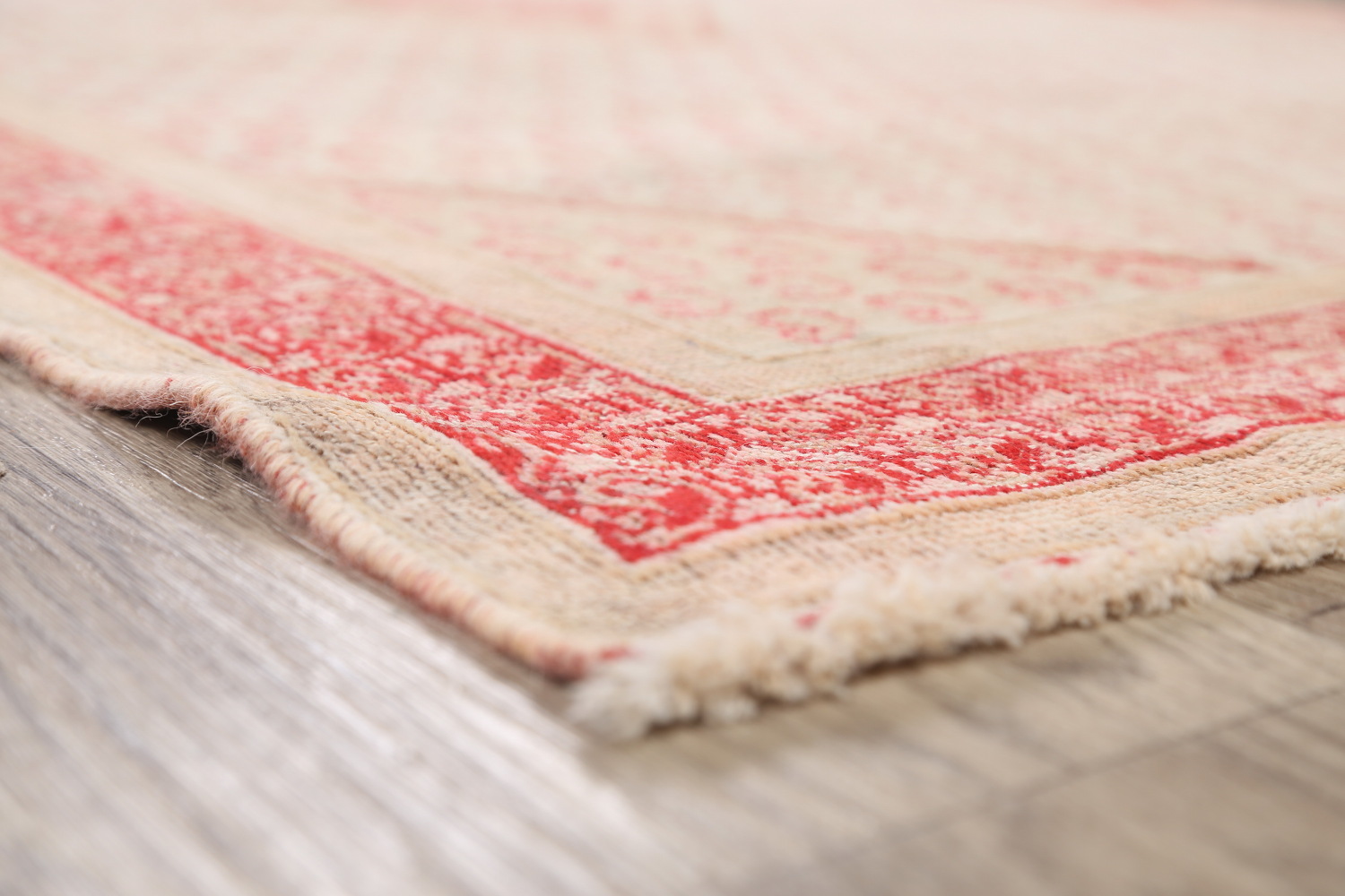 Antique Geometric Sarouk Persian Area Rug 4x6