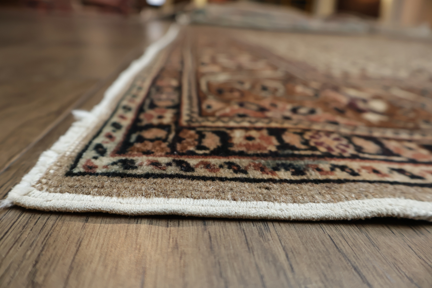 Vintage Floral Pattern Turkish Rug with Classic Brown Border Design 7x10