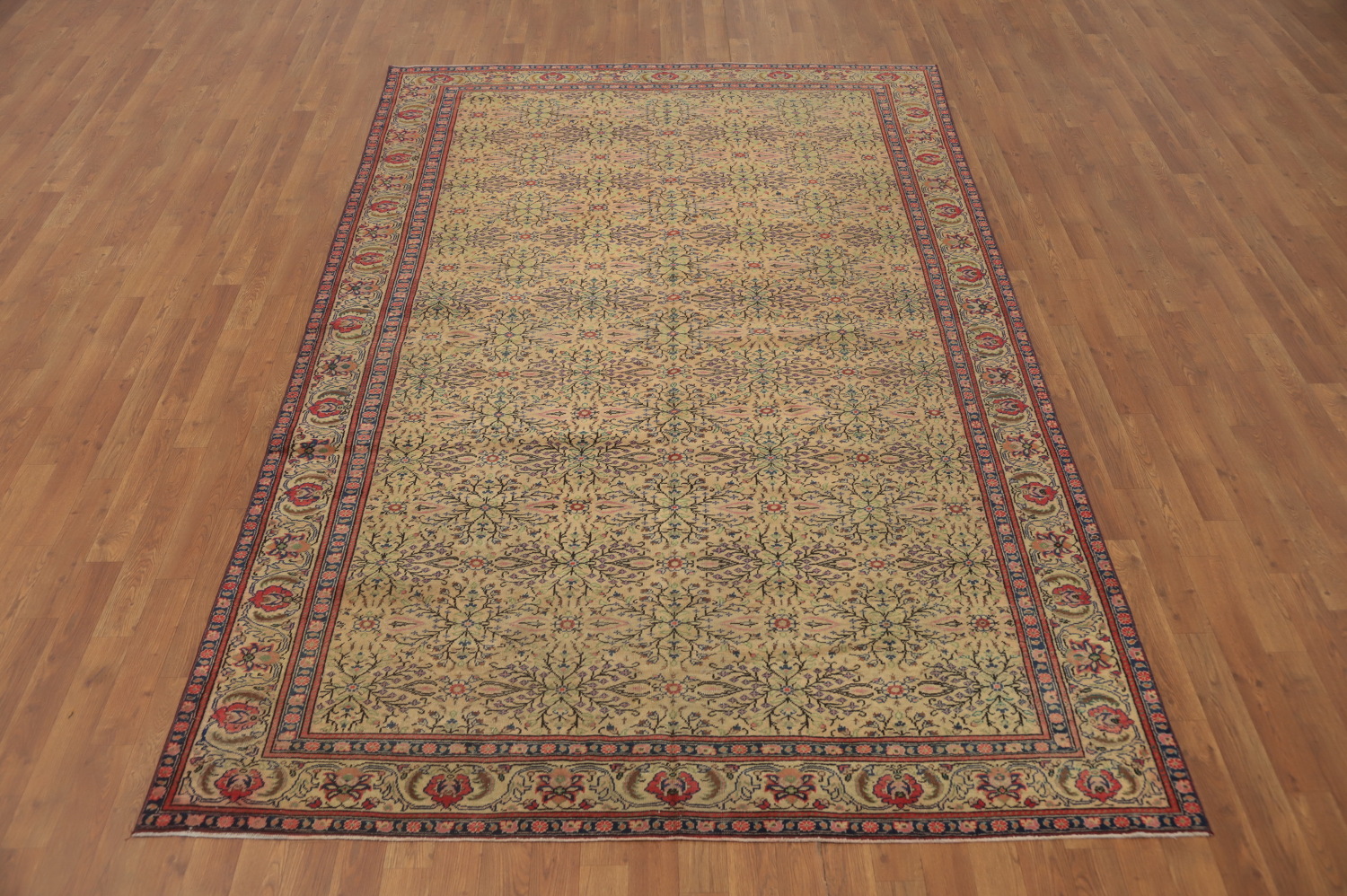 Antique Sivas 100% Vegetable Dye Area Rug 6x10