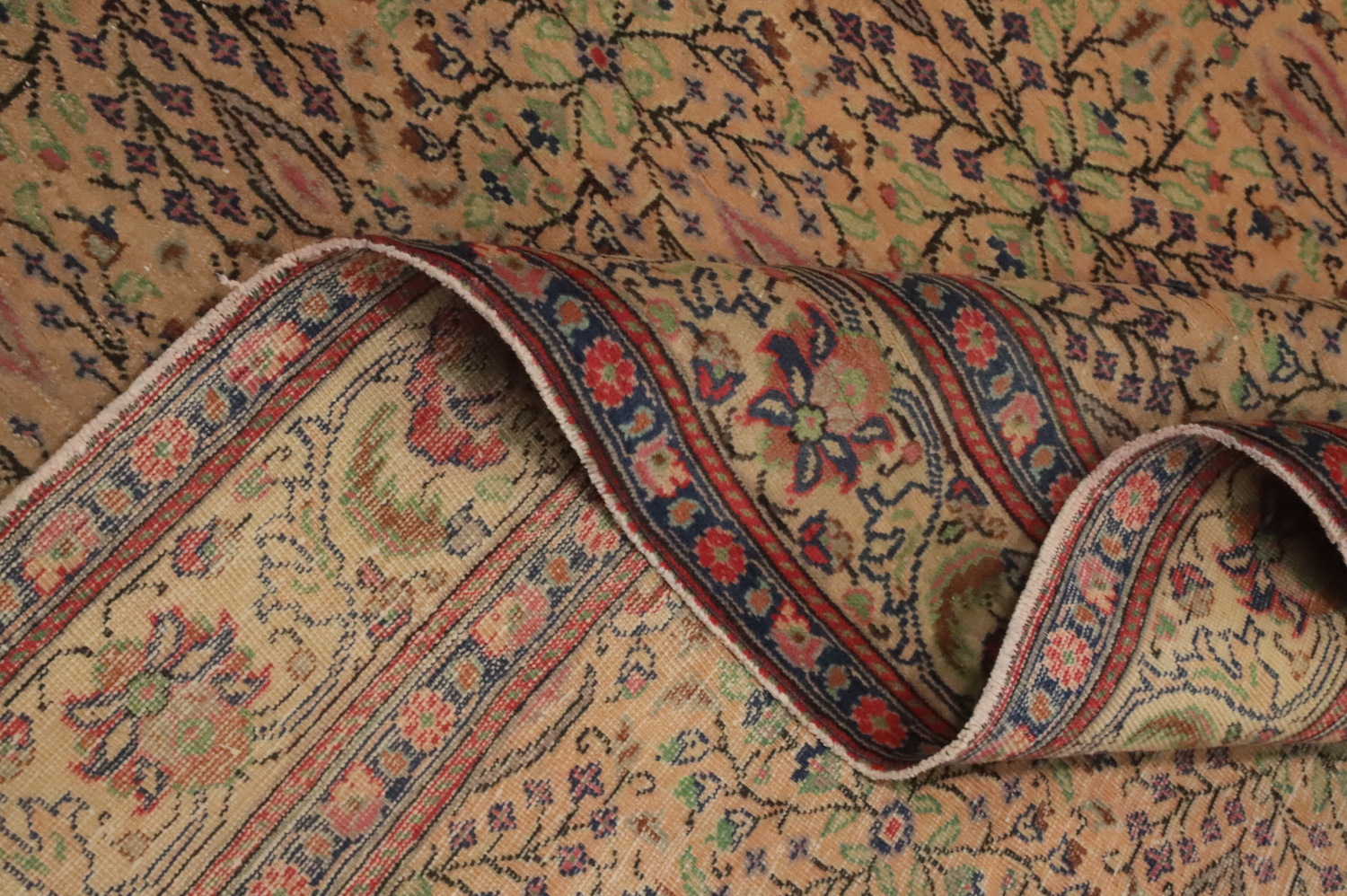 Antique Sivas 100% Vegetable Dye Area Rug 6x10