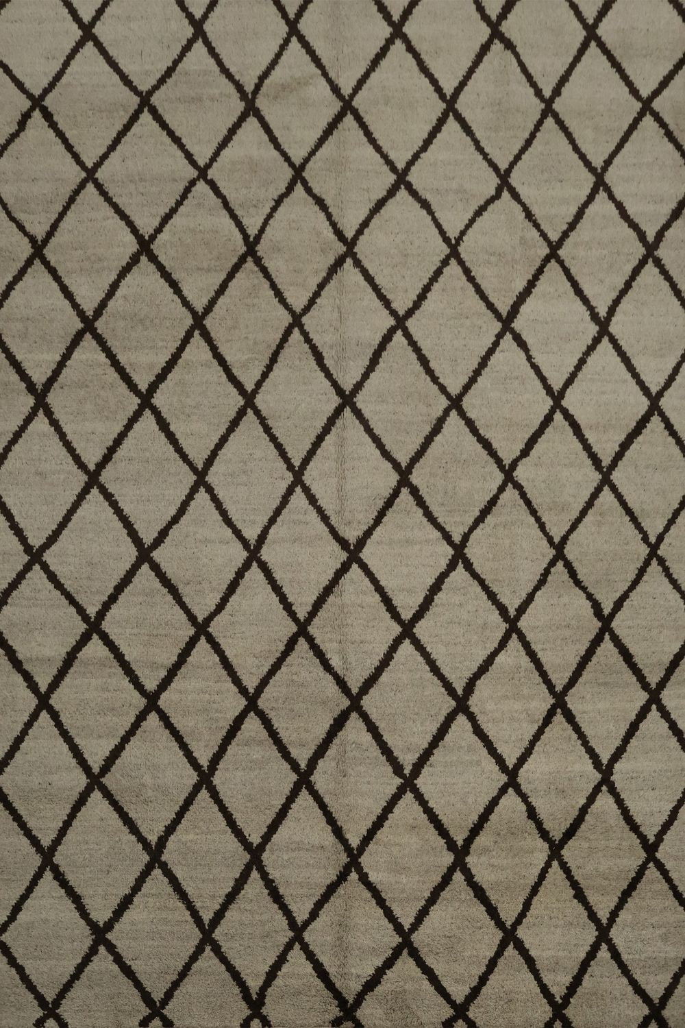 Diamond Grid Moroccan Area Rug 8x10 Perfect for Any Elegant Setting