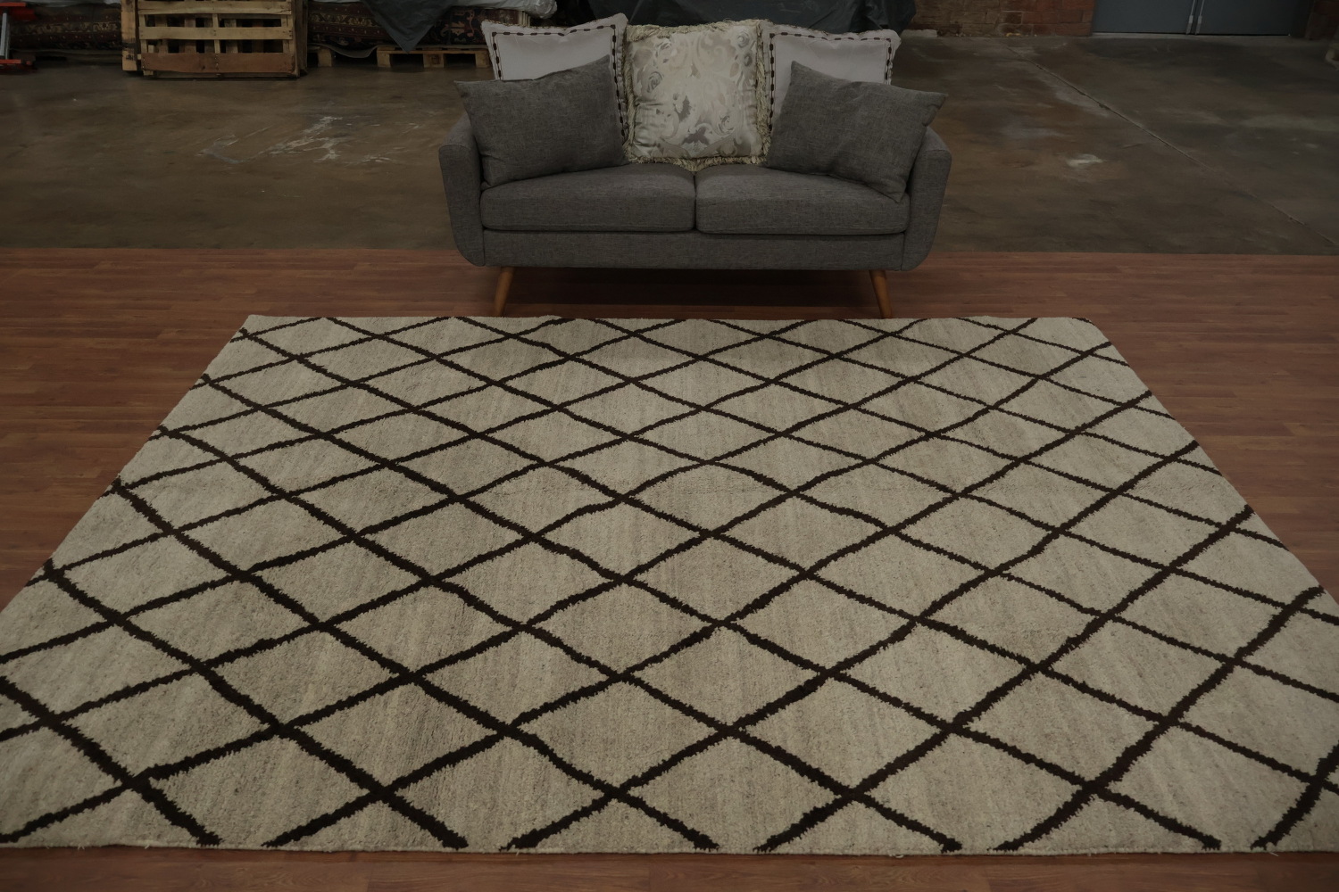 Diamond Grid Moroccan Area Rug 8x10 Perfect for Any Elegant Setting