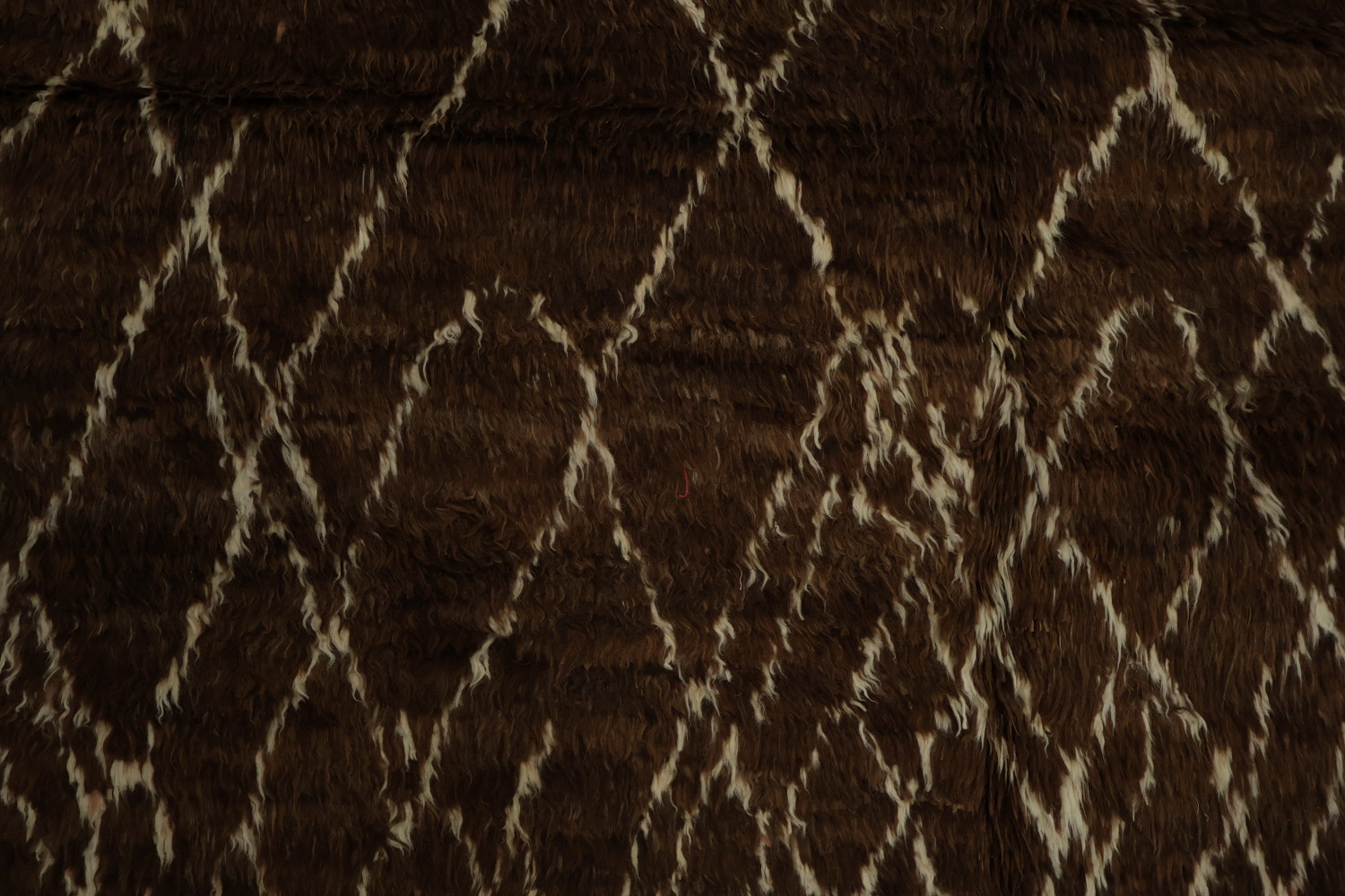 Luxurious Moroccan Area Rug 6x9 with Subtle Geometric Latticework