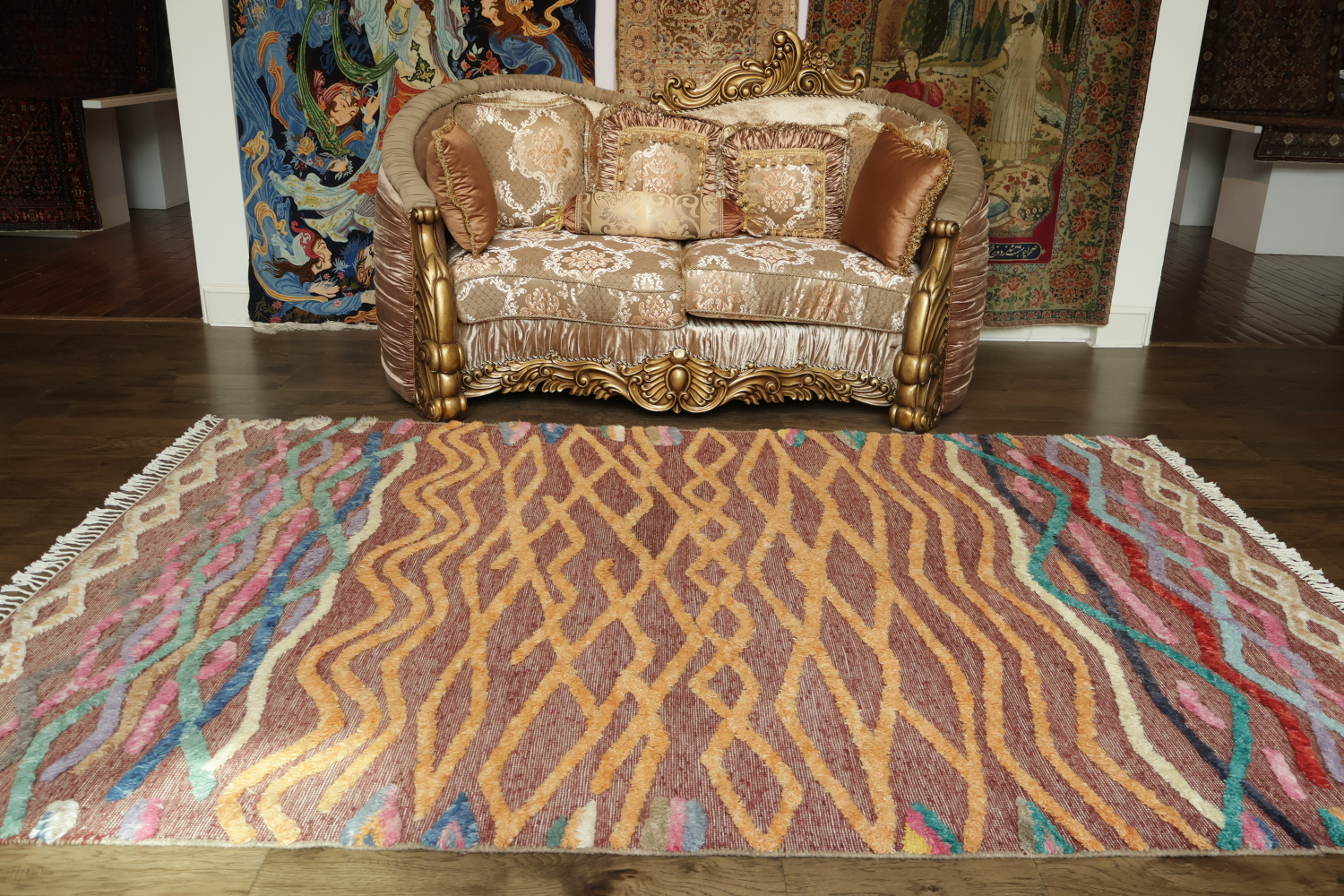 Vibrant Waves and Zigzag Motif on a Contemporary Rug 7x10