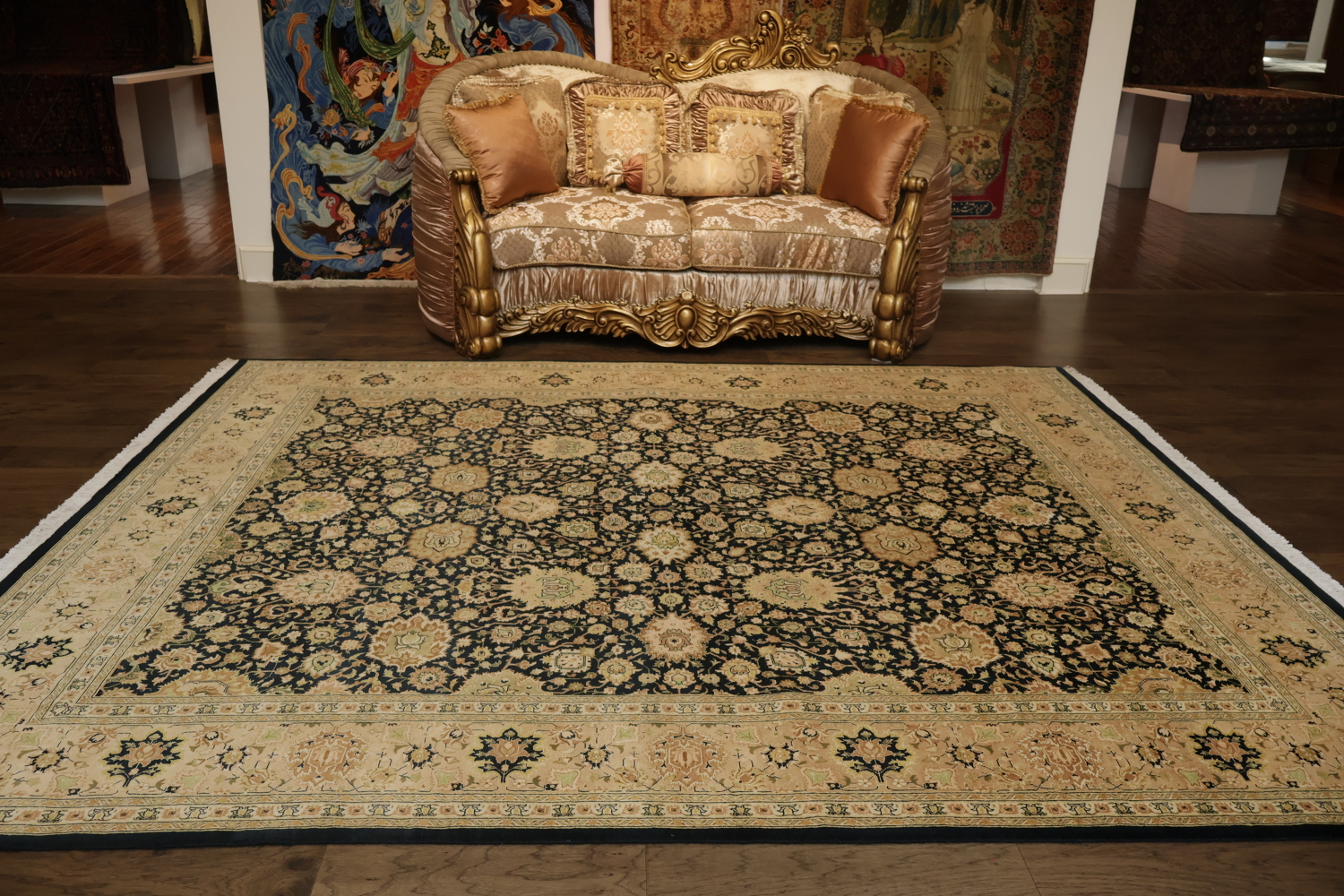 Traditional Black and Gold Masterpiece of Elegant Rug Craftsmanship 8x10