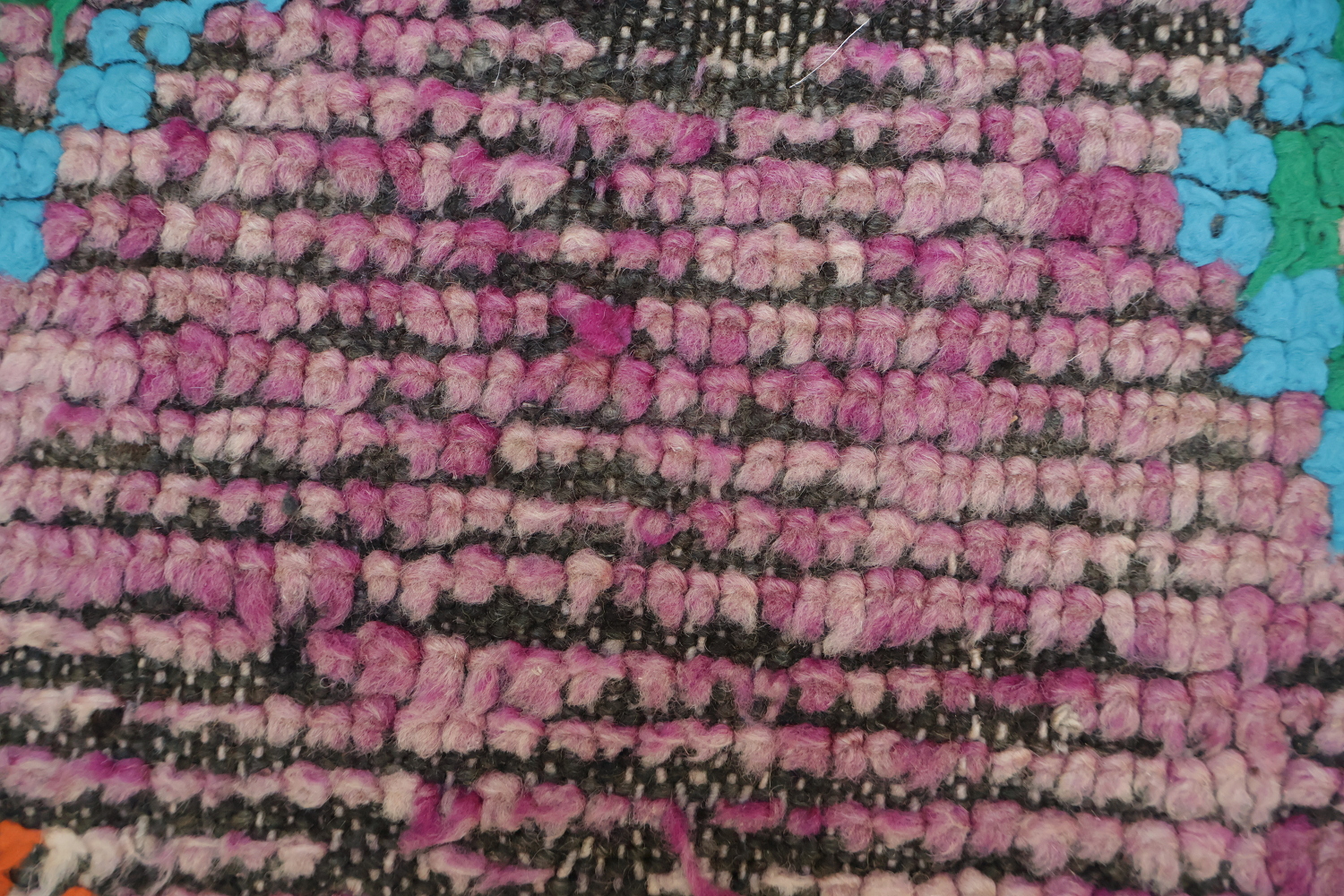 Antique Tribal Moroccan Oriental Area Rug 5x9