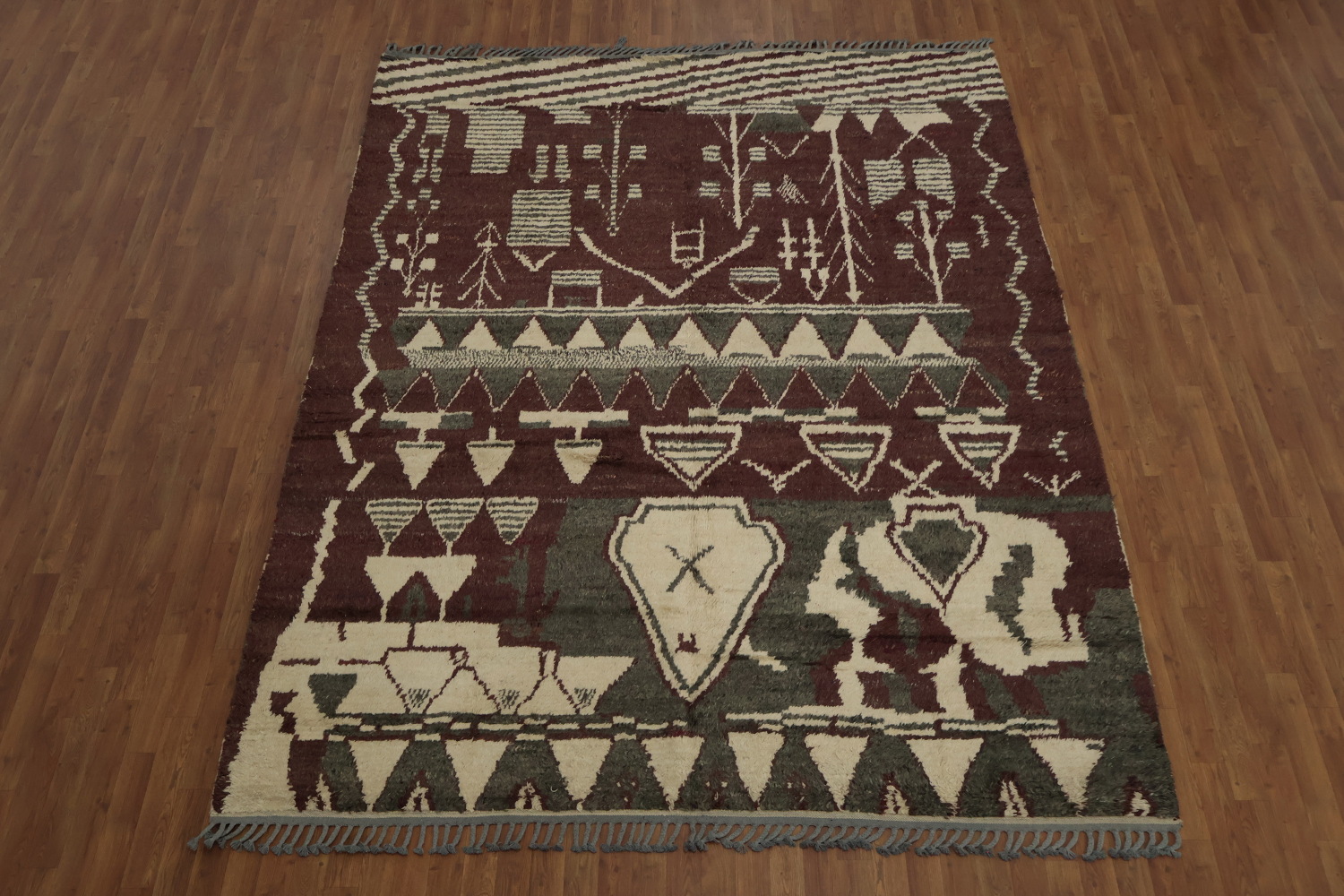 Artistic Design Moroccan Area Rug 8x10 with Bold Geometric Motifs