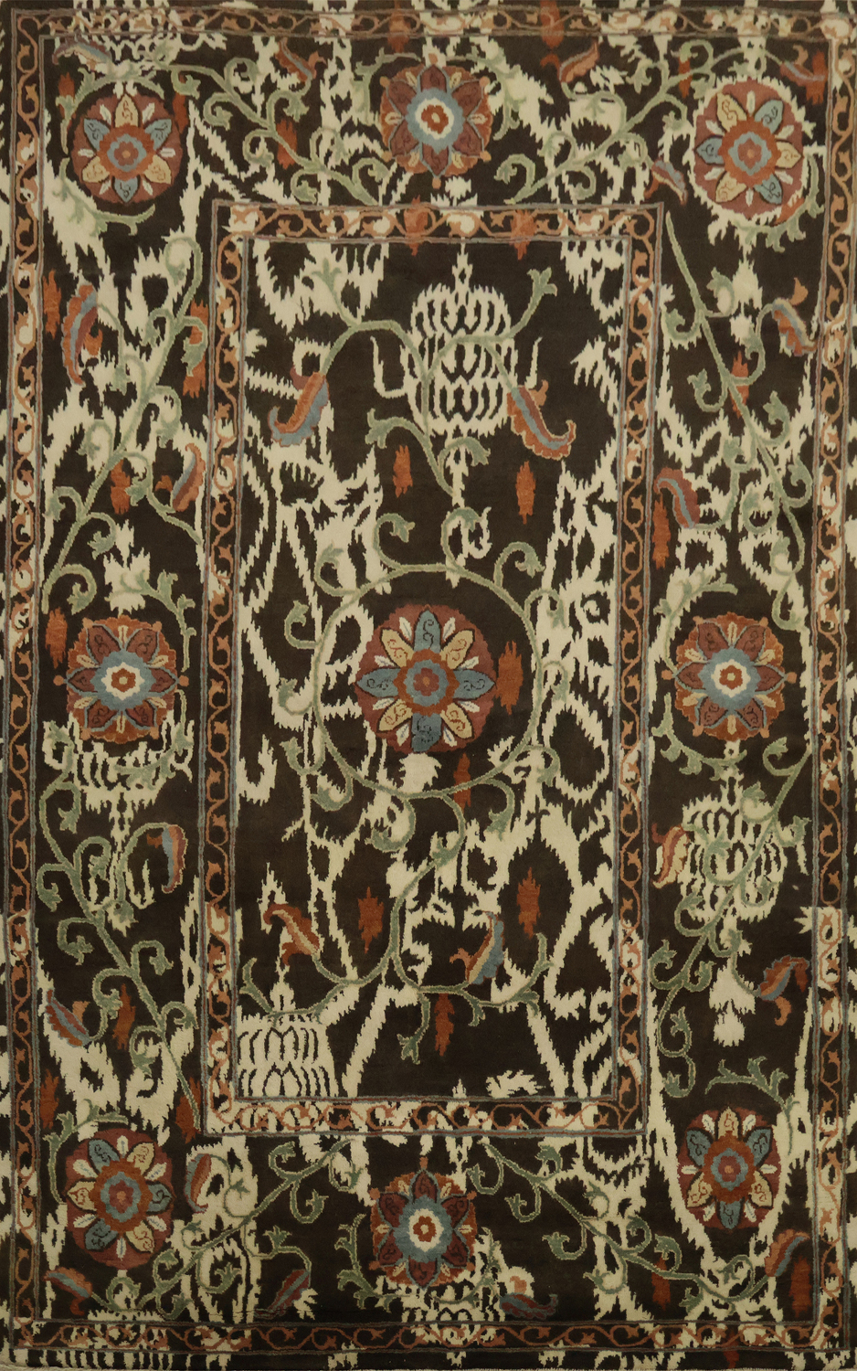 Artisan Crafted Rug with Dynamic Floral Motifs and Bold Hues 6x9