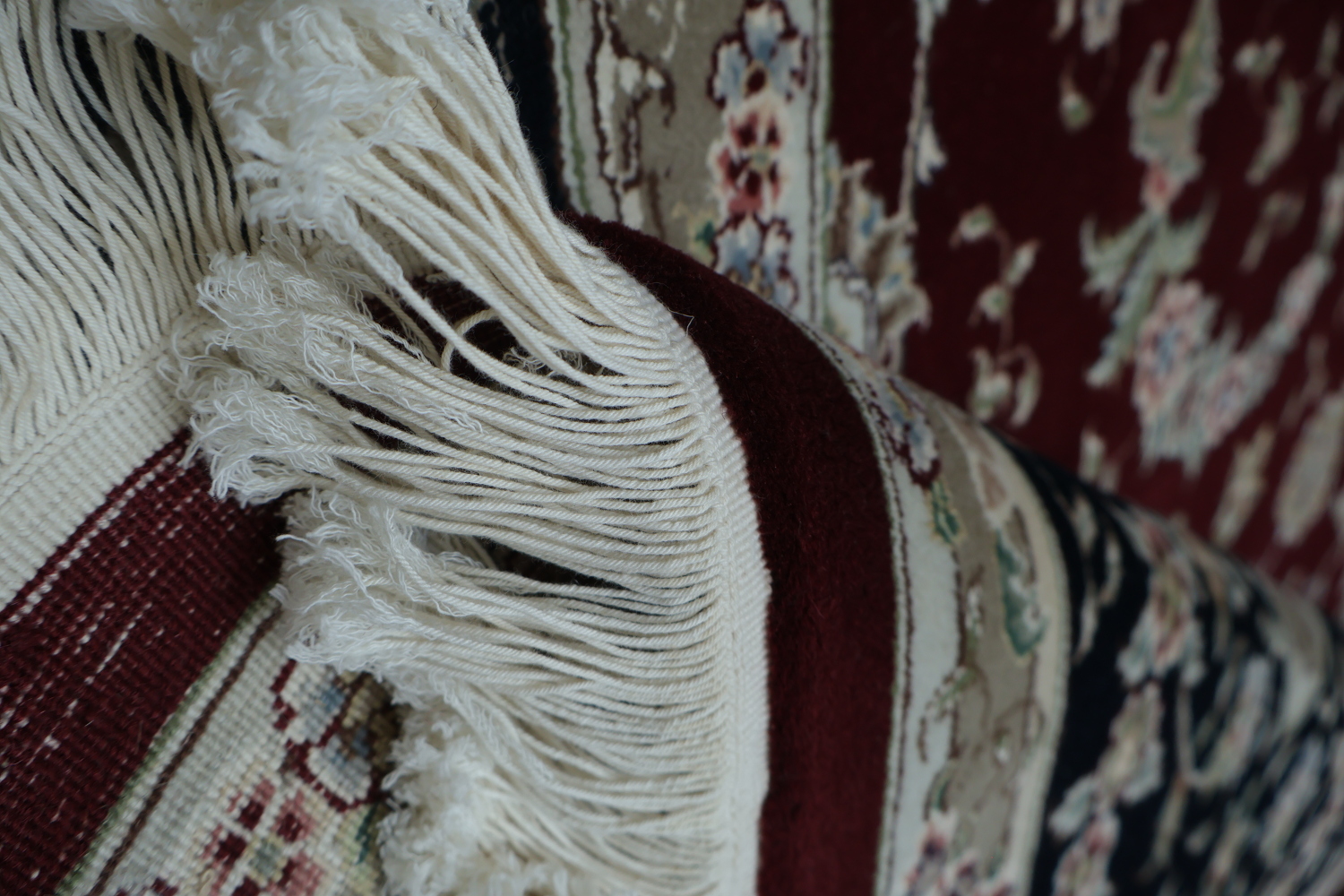 Elegant Traditional Wool & Silk Rug in Rich Red and Black Tones 8x11