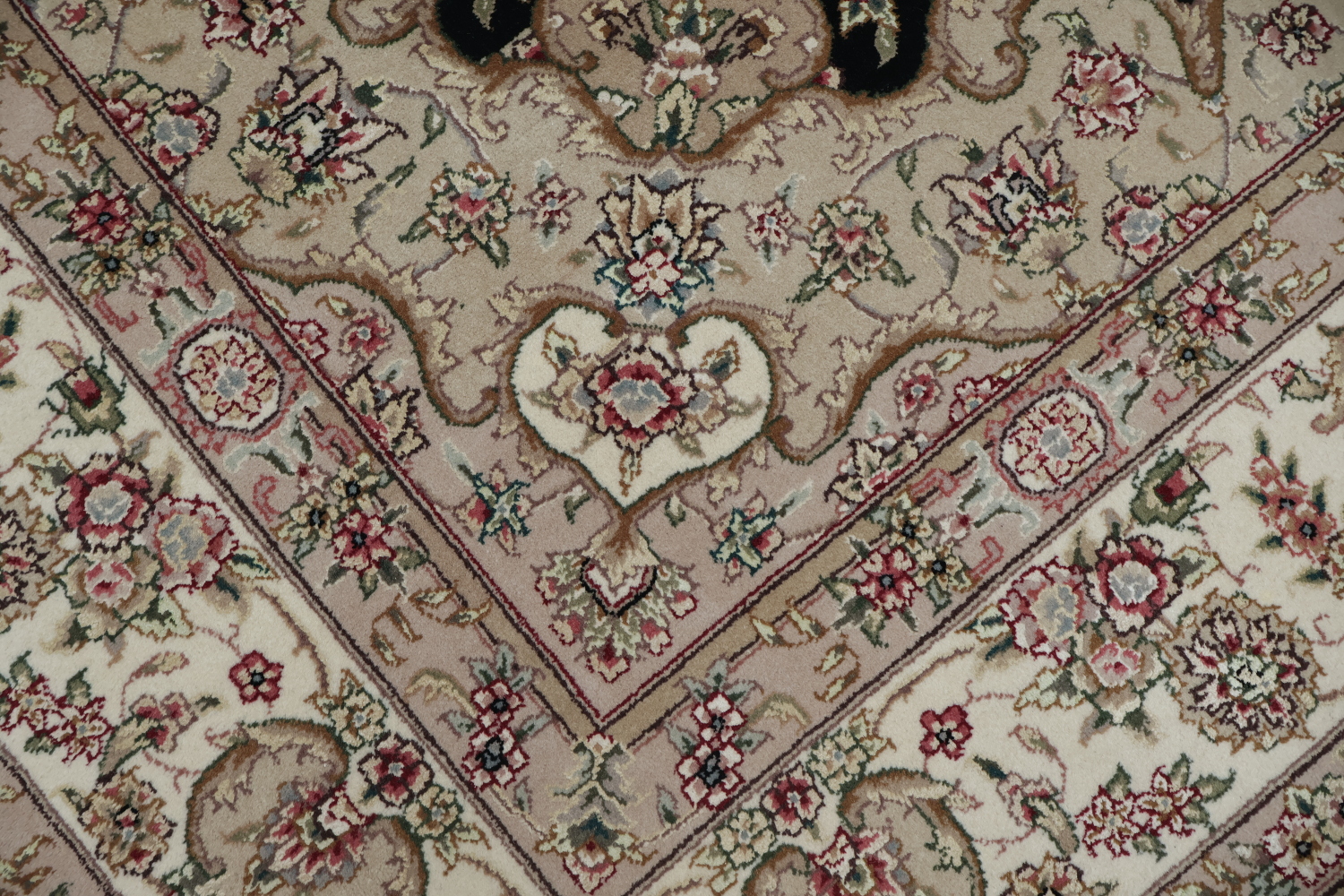 Elegant Floral Medallion Aubusson Chinese Rug in Classic Beige and Black Tones