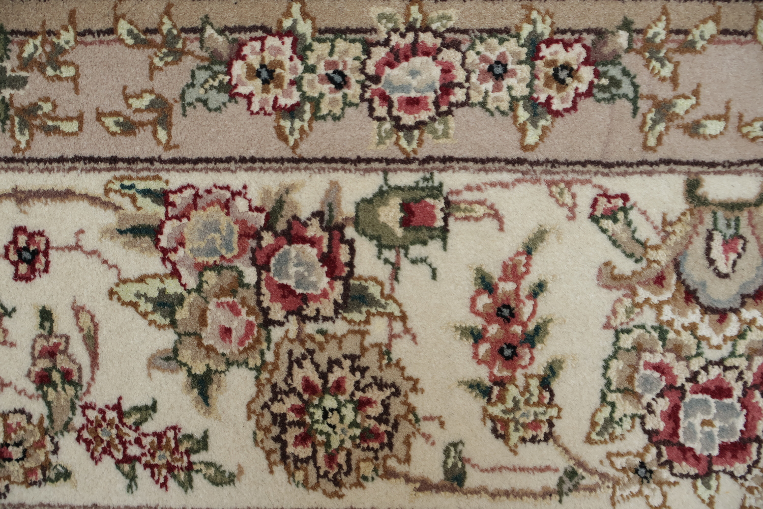 Elegant Floral Medallion Aubusson Chinese Rug in Classic Beige and Black Tones