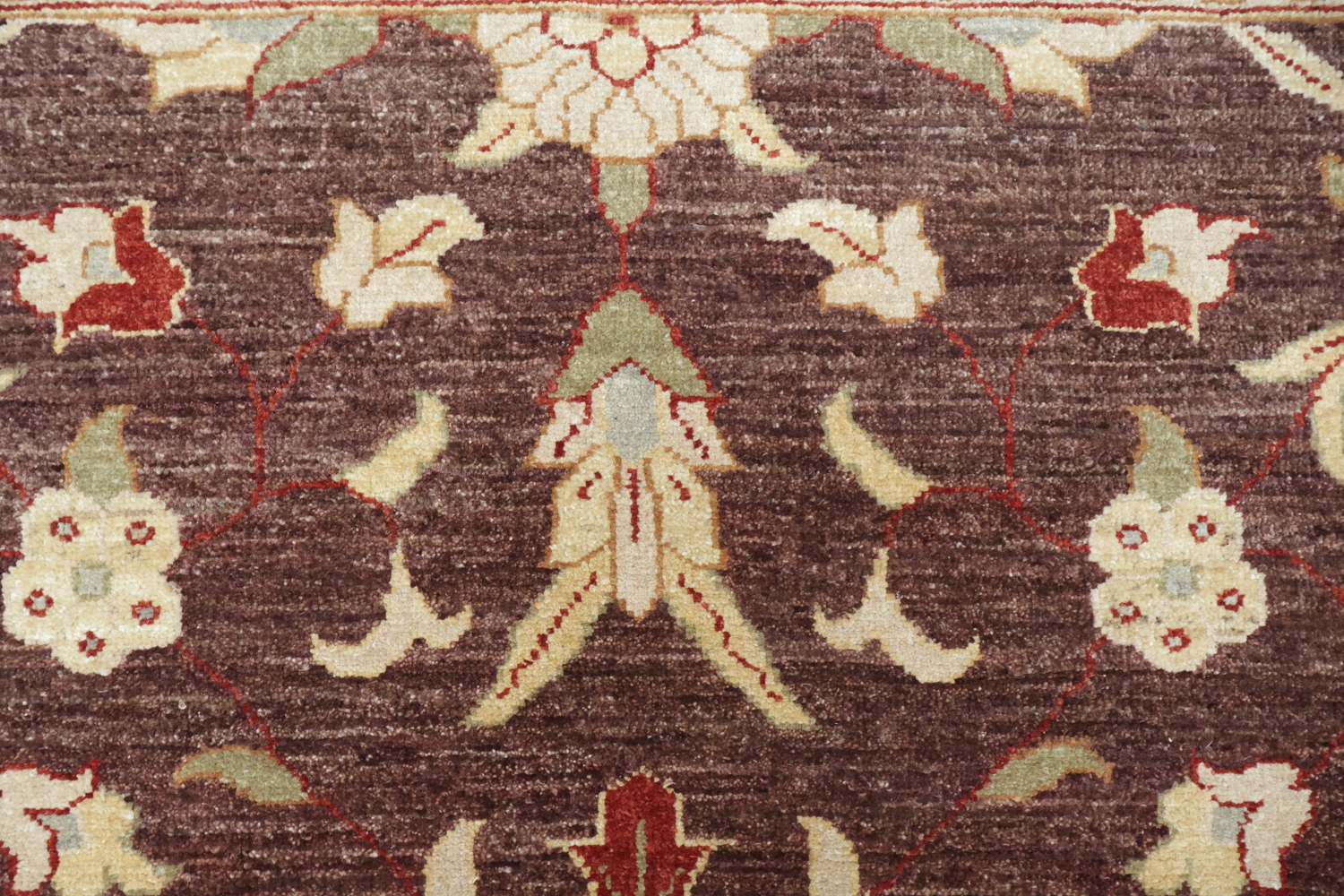Classic Brown Peshawar Area Rug with Enchanting Floral Details for Rich Room Ambiance 5x7