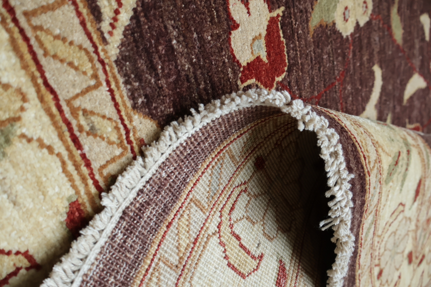 Classic Brown Peshawar Area Rug with Enchanting Floral Details for Rich Room Ambiance 5x7