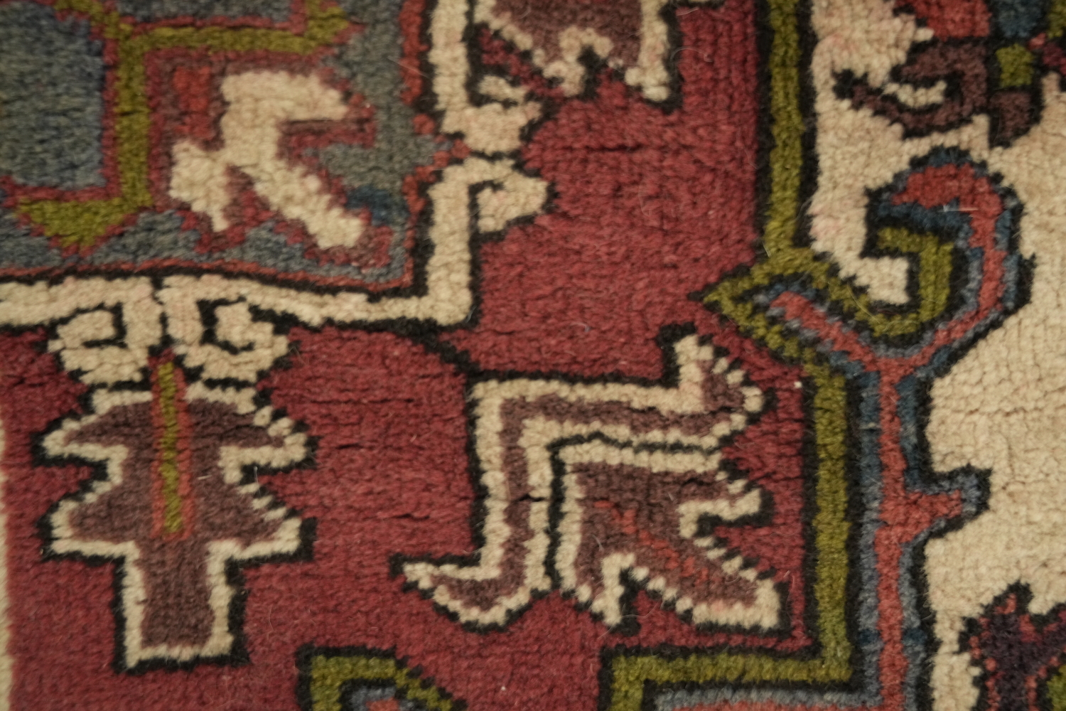 Geometric Heriz Persian Area Rug 4x7