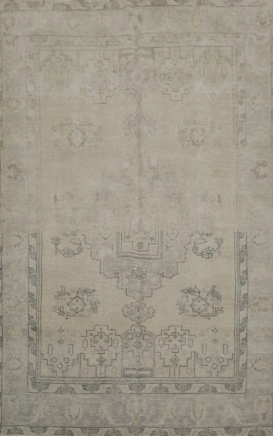 Subtle Beige Vintage Distressed Persian Rug with Traditional Floral Designs 6x9