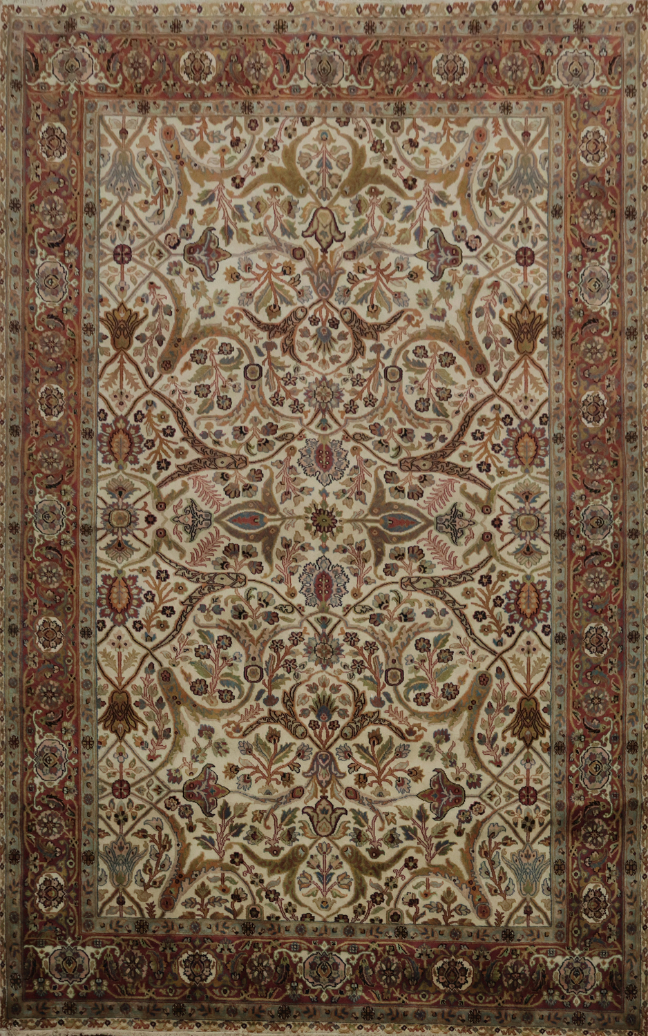 Luxurious Beige Persian Style Rug with Exquisite Details 6x9