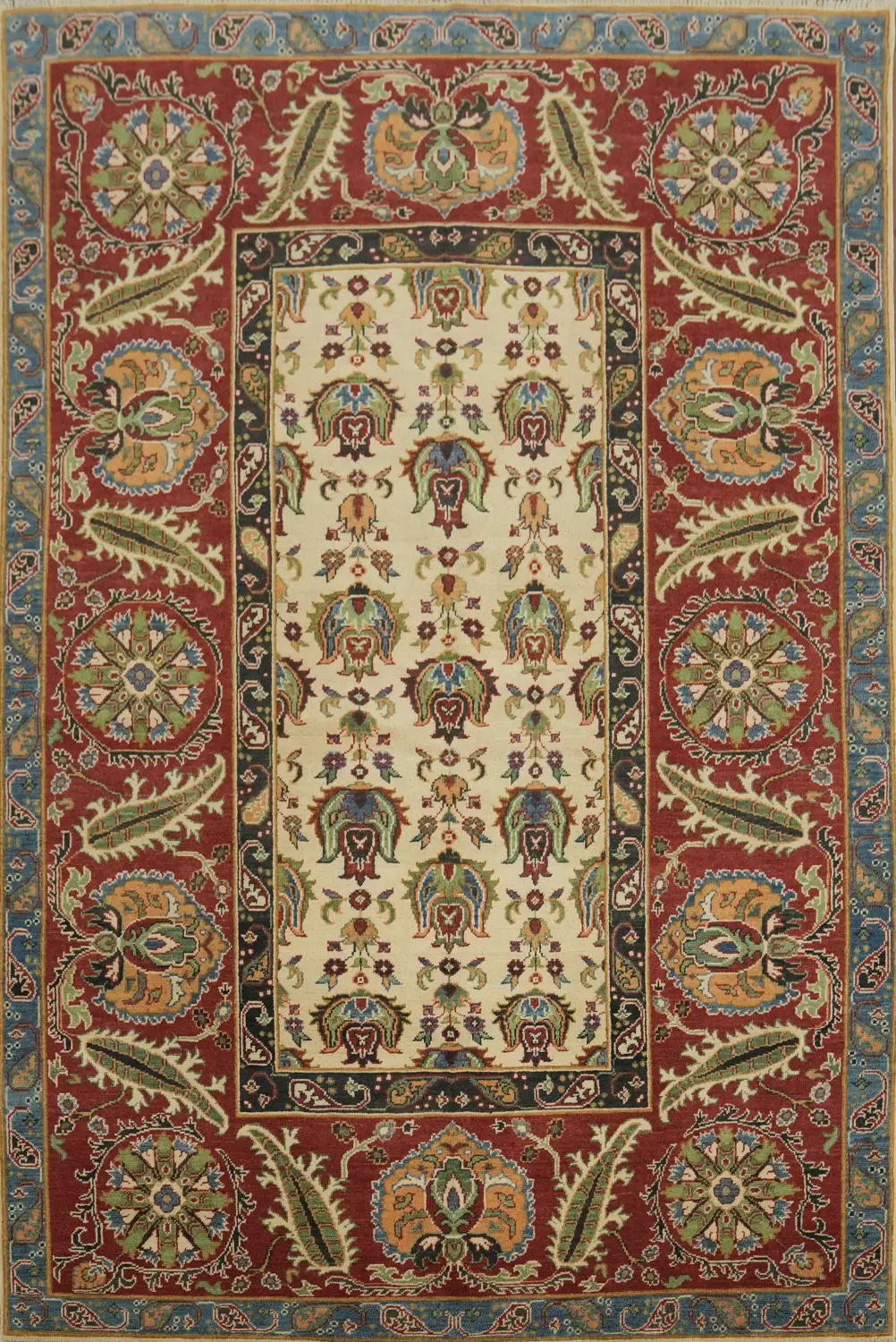 Luxury Vintage-Inspired Rug with Regal Motifs and Rich Colors 6x9