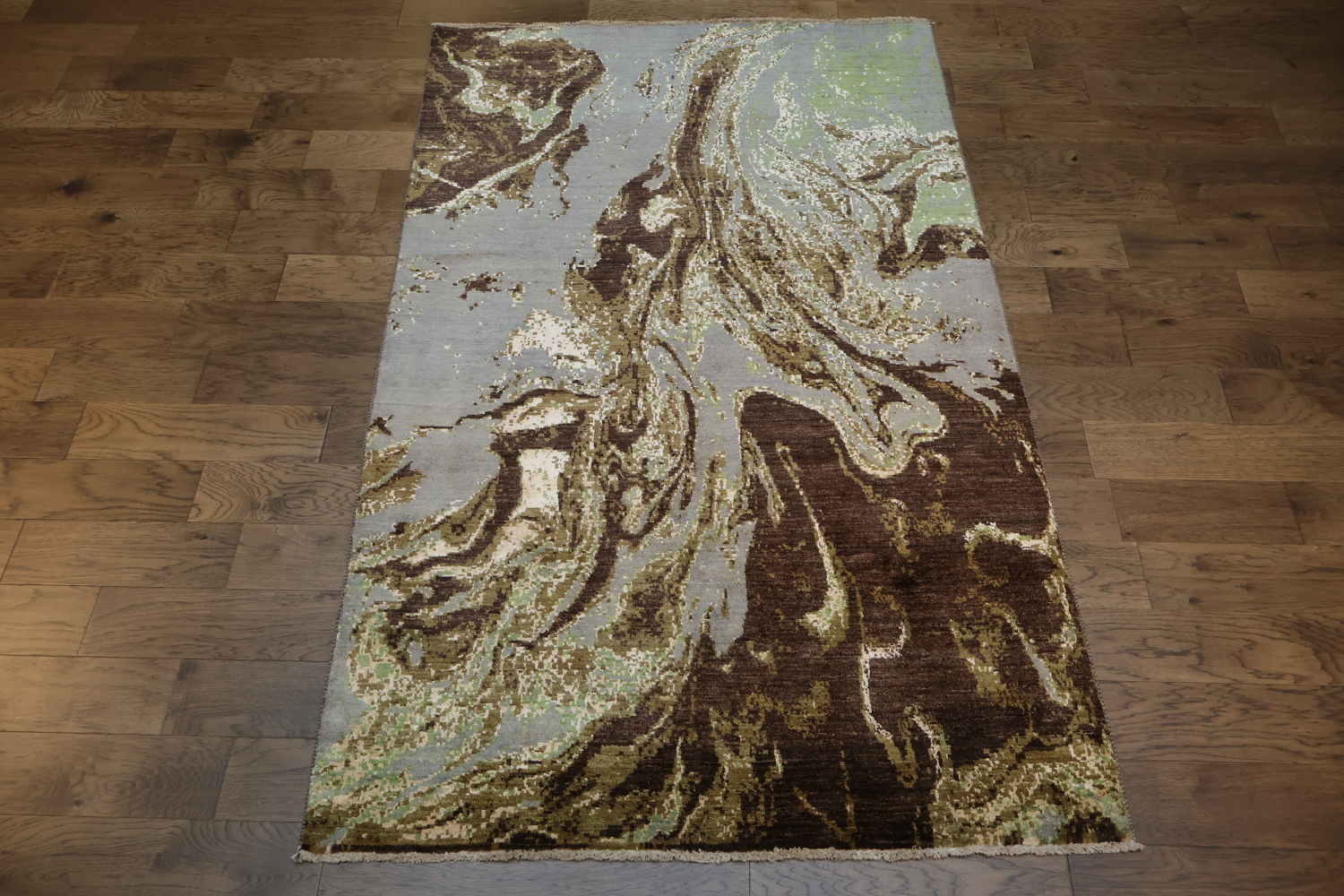 Artistic Swirl Rug Featuring Natural Green and Brown Shades 5x8
