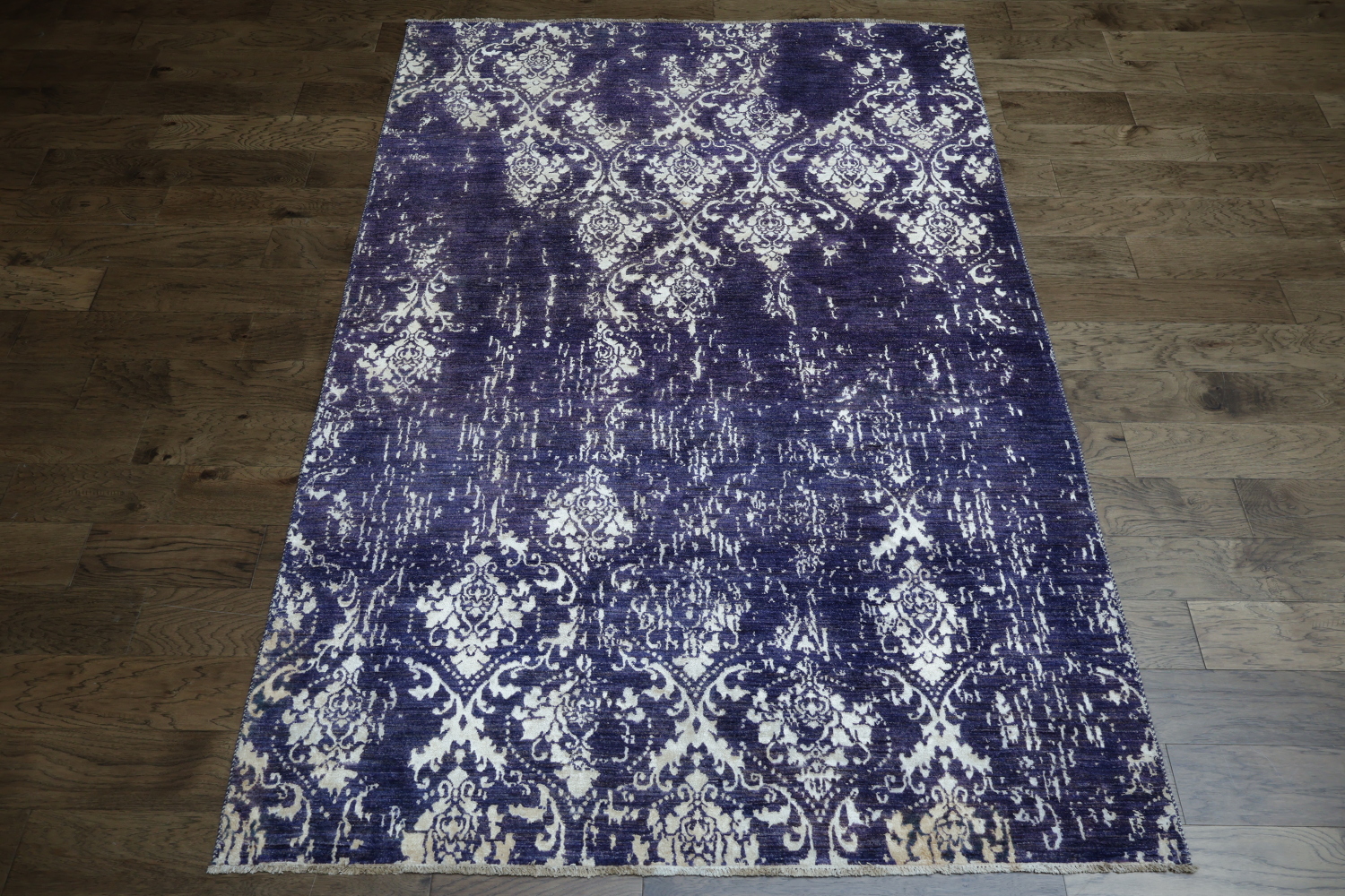 Add Timeless Beauty with This Exquisite Blue Rug Design 6x9
