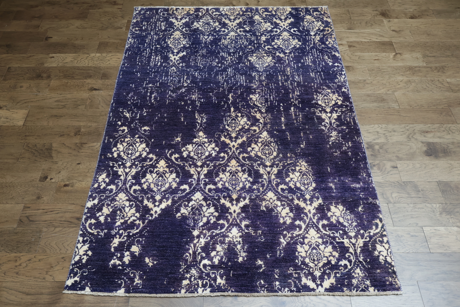 Add Timeless Beauty with This Exquisite Blue Rug Design 6x9