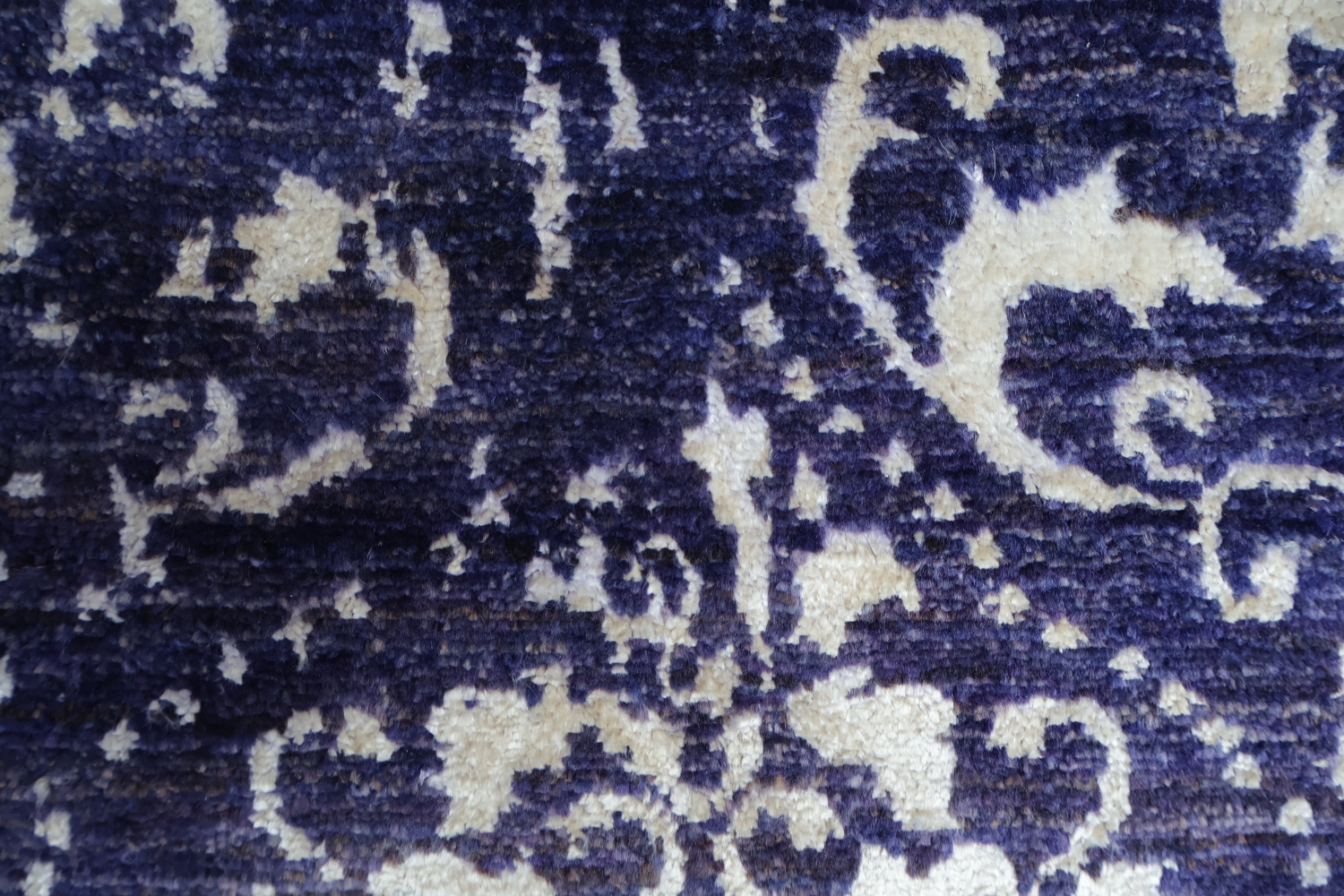 Add Timeless Beauty with This Exquisite Blue Rug Design 6x9