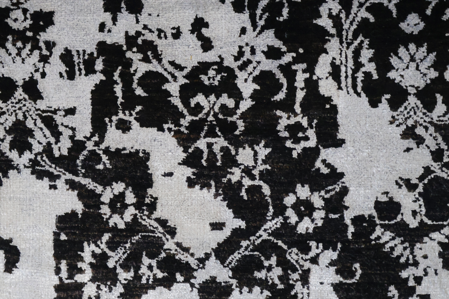 Contemporary Black and Silver Grey Runner Rug for Hallways 3x11 ft