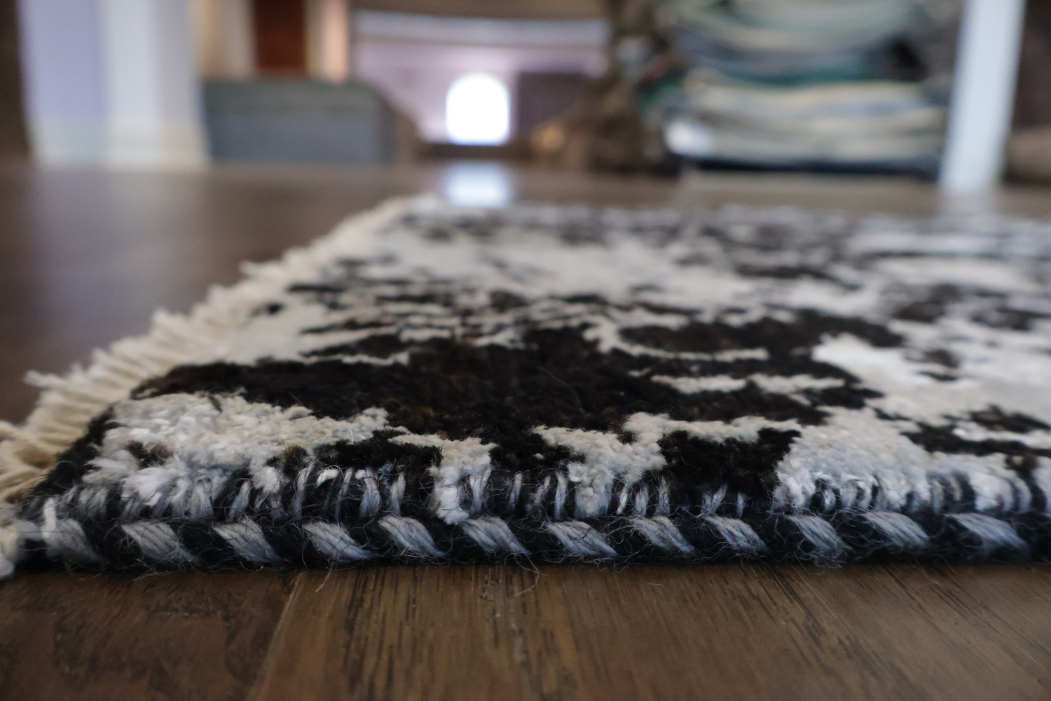 Contemporary Black and Silver Grey Runner Rug for Hallways 3x11 ft