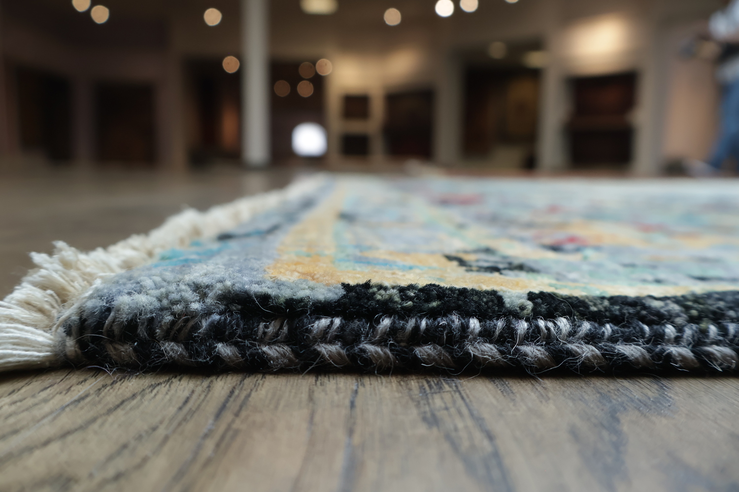 Contemporary Area Rug with Asymmetrical Brushstroke Design 6x9