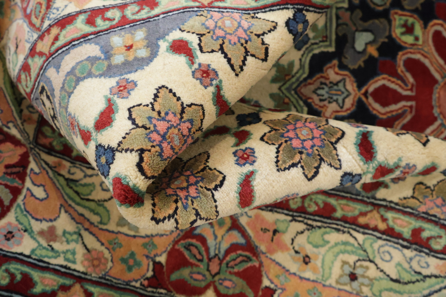 Vegetable Dye Geometric Tabriz Oriental Wool Rug 4x6