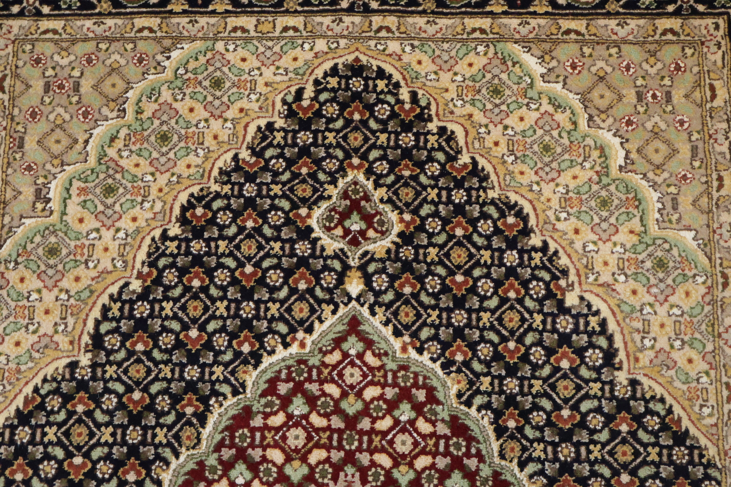 Geometric Tabriz Mahi Oriental Wool Rug 4x6