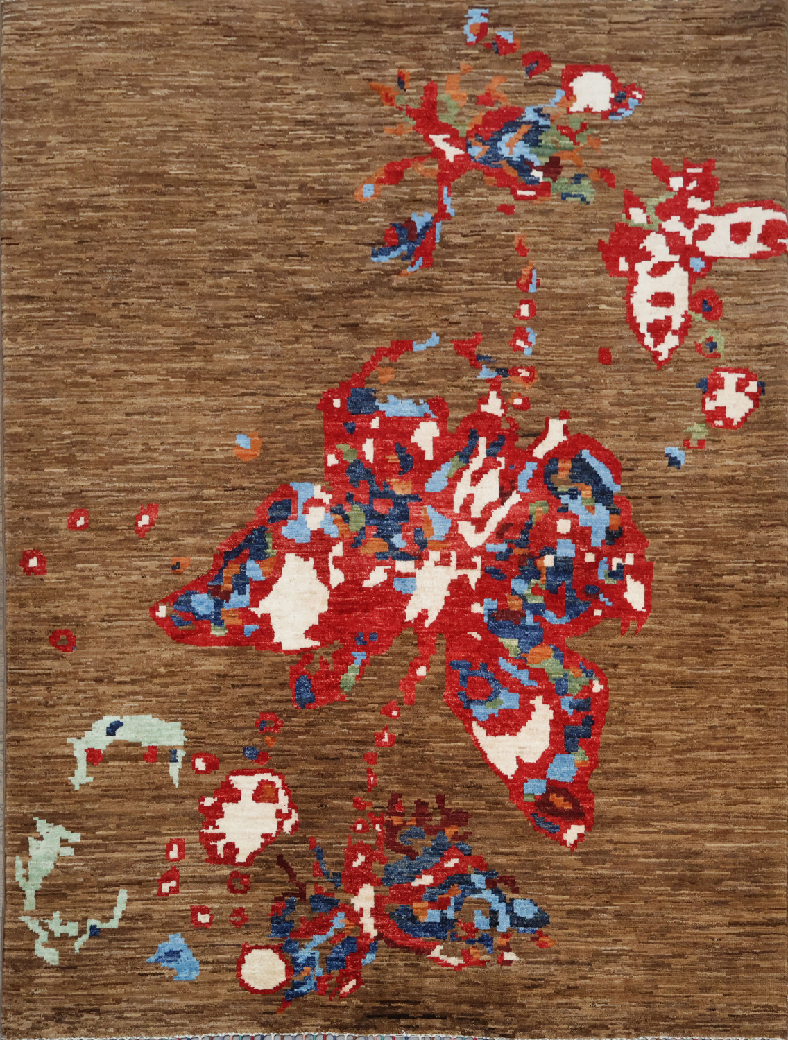Contemporary Floral butterfly Burst Scatter Rug in Warm Brown Tones