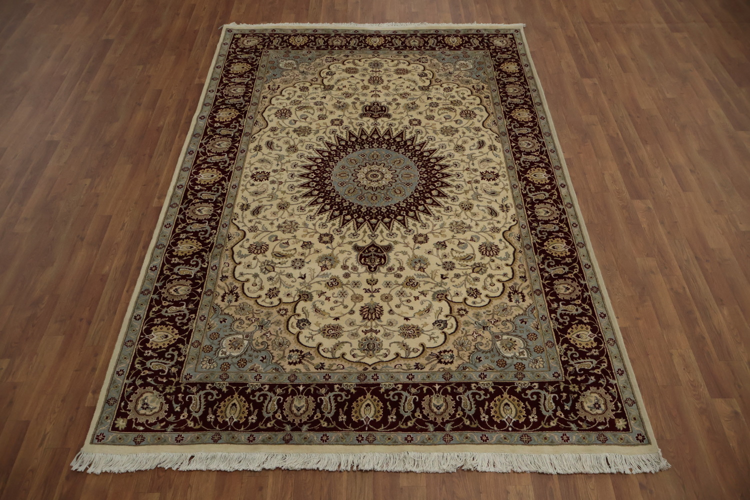 Traditional Elegance: Red and Beige Persian Medallion Area Rug 6x9